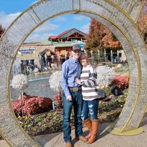 Meet your Posher, Colby